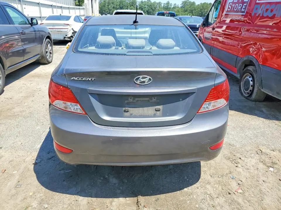 2012 HYUNDAI ACCENT GLS  