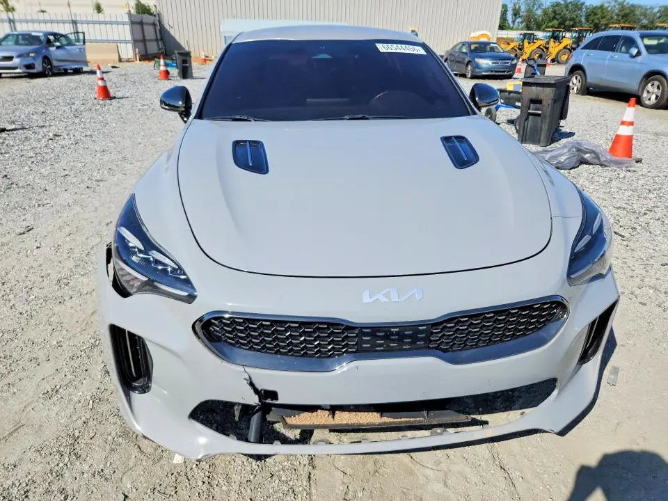 2023 KIA STINGER GT LINE  
