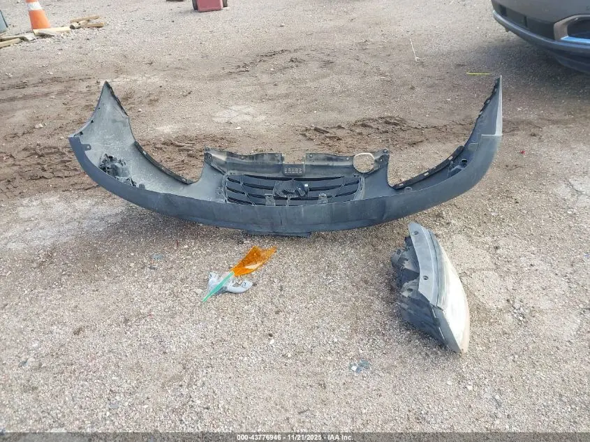 2011 HYUNDAI SANTA FE SE