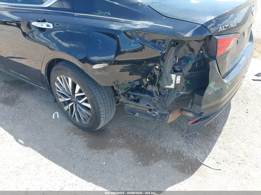 2024 NISSAN ALTIMA SV FWD