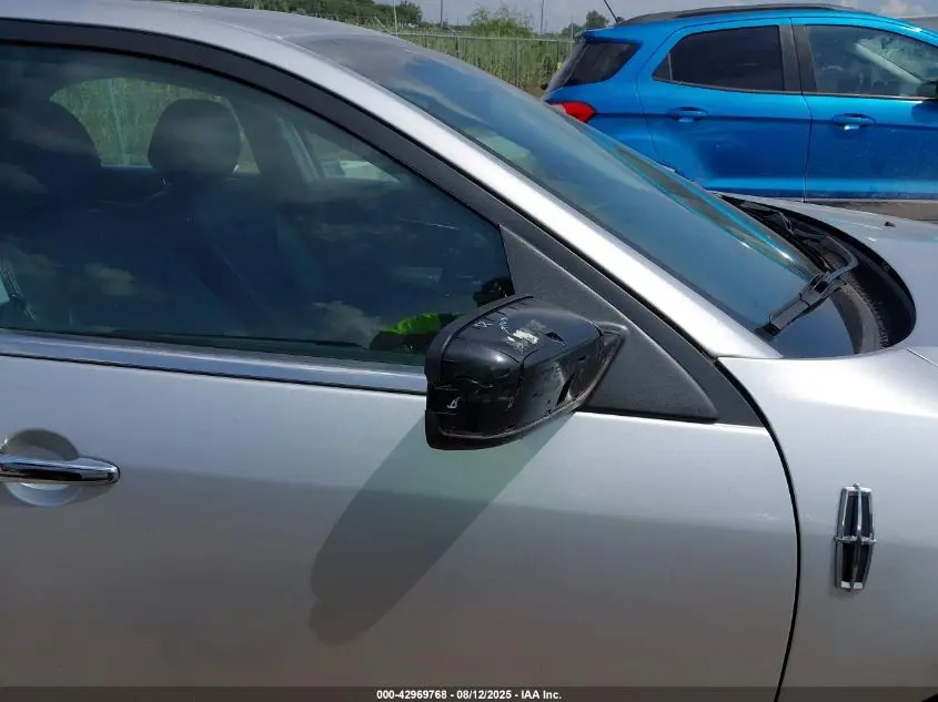 2012 LINCOLN MKZ  