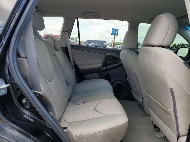 2011 TOYOTA RAV4 BASE  