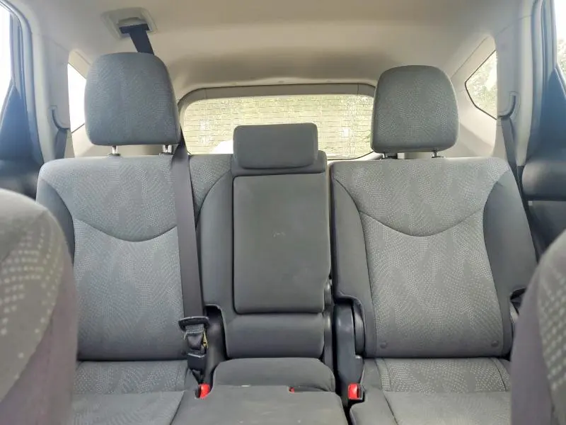 2014 TOYOTA PRIUS V THREE  