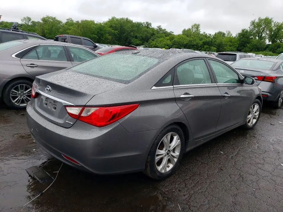 2013 HYUNDAI SONATA LIMITED  