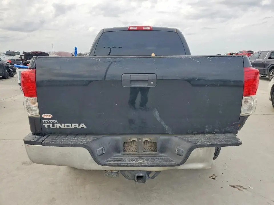 2011 TOYOTA TUNDRA DOUBLE CAB SR5  