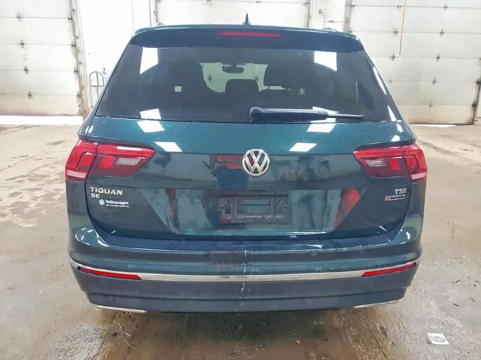 2018 VOLKSWAGEN TIGUAN SE  