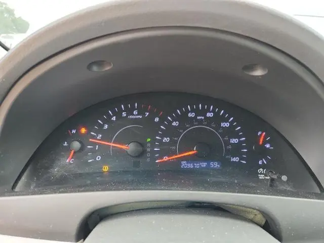 2011 TOYOTA CAMRY BASE  