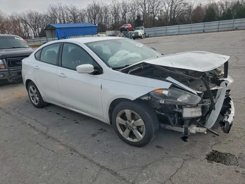 2015 DODGE DART SXT  