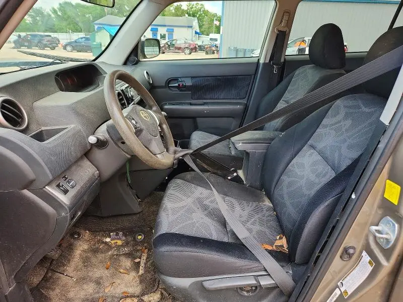 2011 TOYOTA SCION XB  
