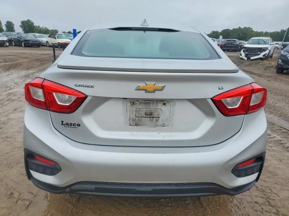 2016 CHEVROLET CRUZE LT  