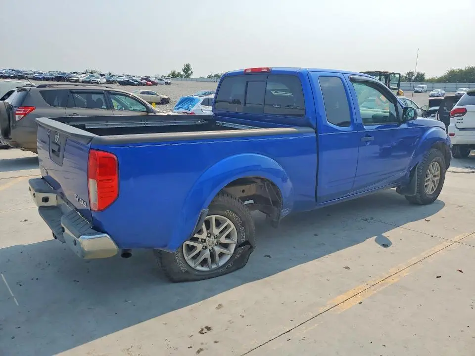 2015 NISSAN FRONTIER SV V6  