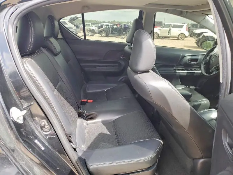 2018 TOYOTA PRIUS C FOUR  