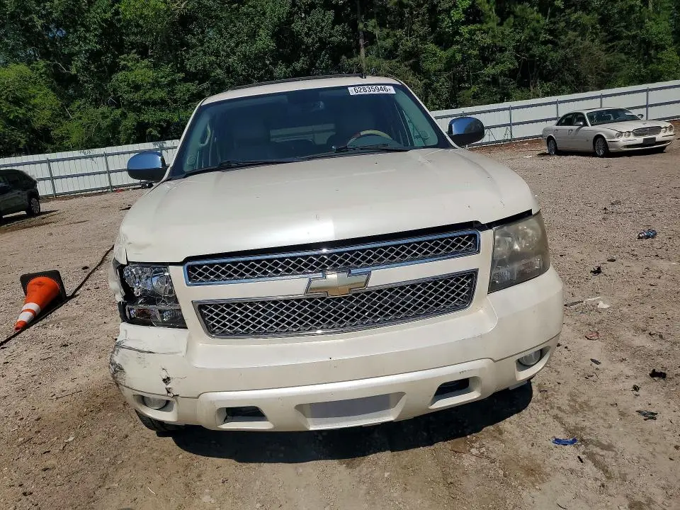 2011 CHEVROLET TAHOE C1500 LTZ  