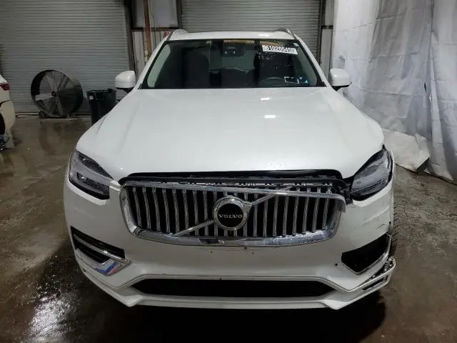 2023 VOLVO XC90 CORE  