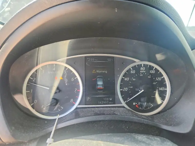 2017 NISSAN SENTRA SR  