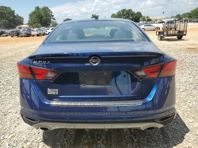 2022 NISSAN ALTIMA SR  
