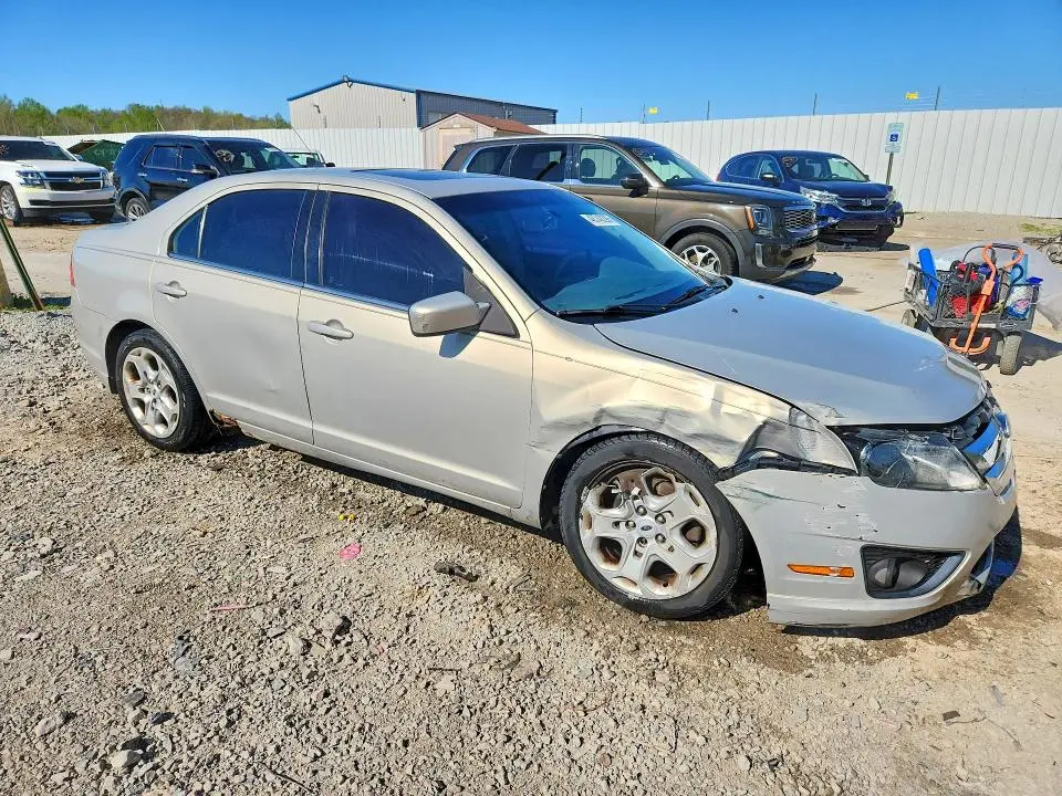 2010 FORD FUSION SE  