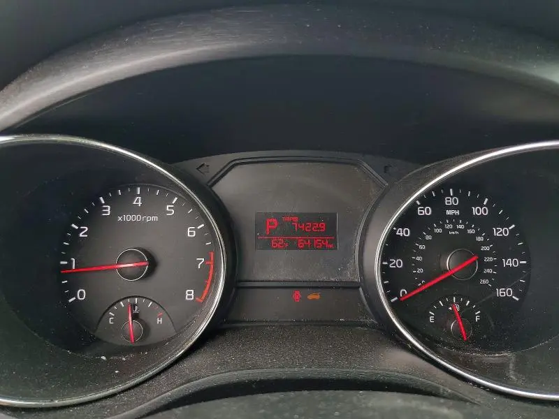 2018 KIA SEDONA LX  