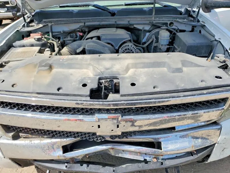 2011 CHEVROLET SILVERADO K1500 LS  