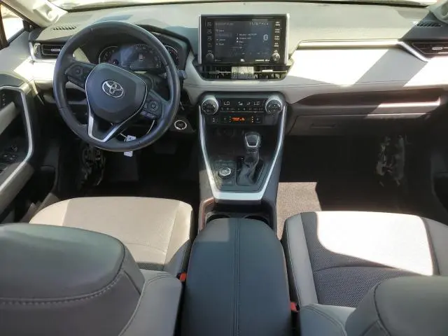 2019 TOYOTA RAV4 LIMITED