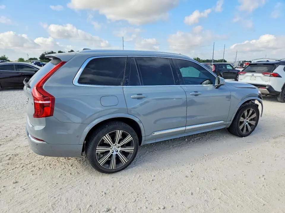 2024 VOLVO XC90 PLUS  