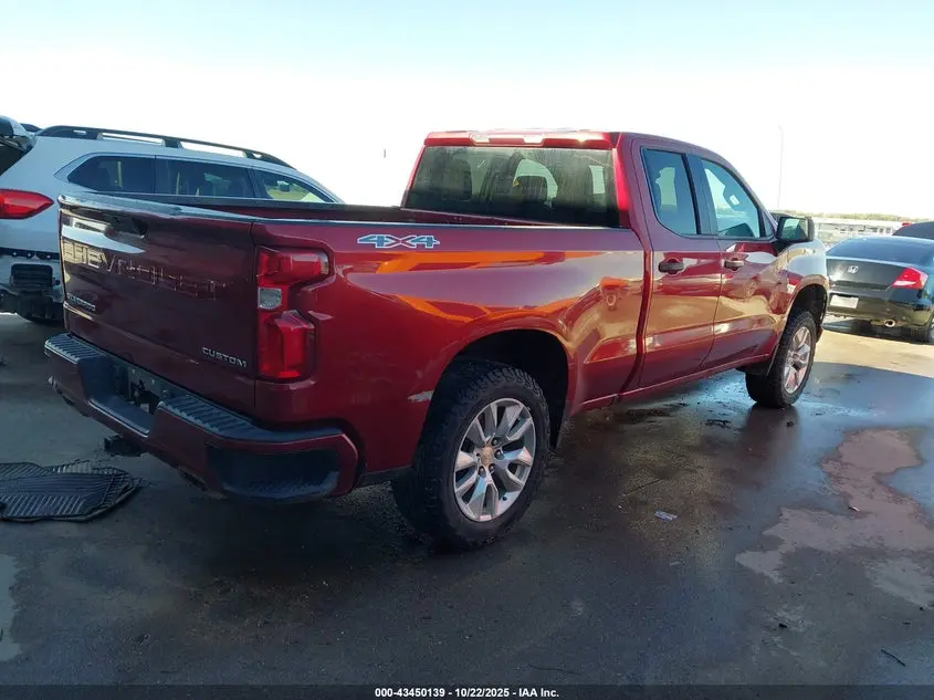 2020 CHEVROLET SILVERADO 1500 4WD  STANDARD BED CUSTOM