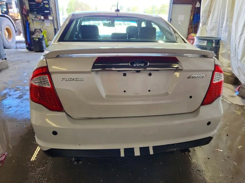 2011 FORD FUSION SPORT  