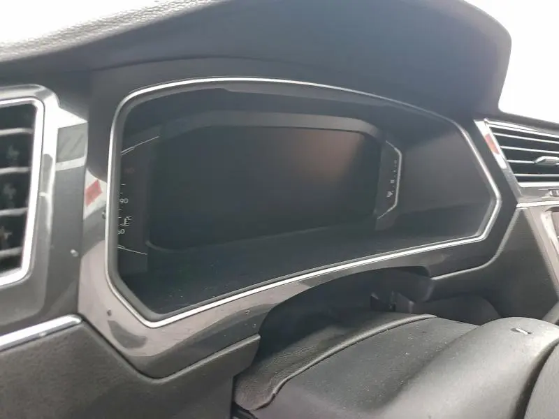 2022 VOLKSWAGEN TIGUAN SEL R-LINE  