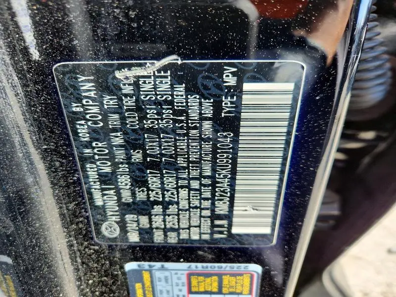 2019 HYUNDAI TUCSON SE  