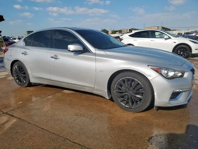 2018 INFINITI Q50 LUXE