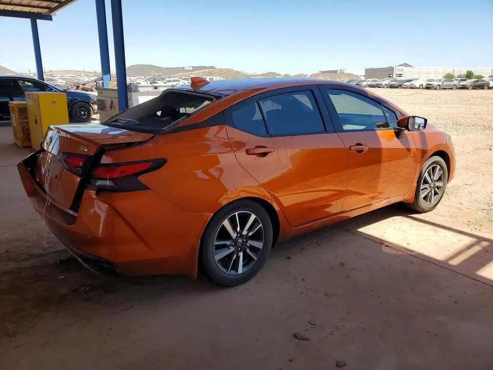 2021 NISSAN VERSA SV  