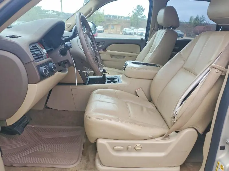2010 CHEVROLET TAHOE K1500 LT  