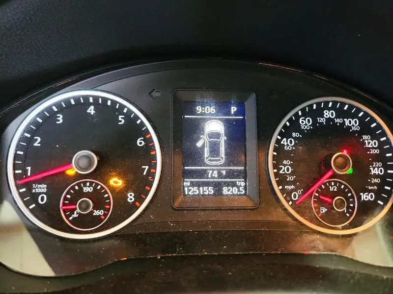 2015 VOLKSWAGEN TIGUAN S  
