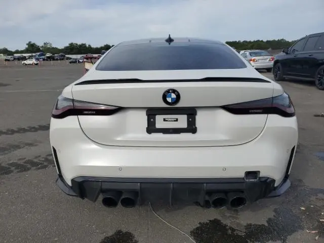 2022 BMW M4 COMPETITION  
