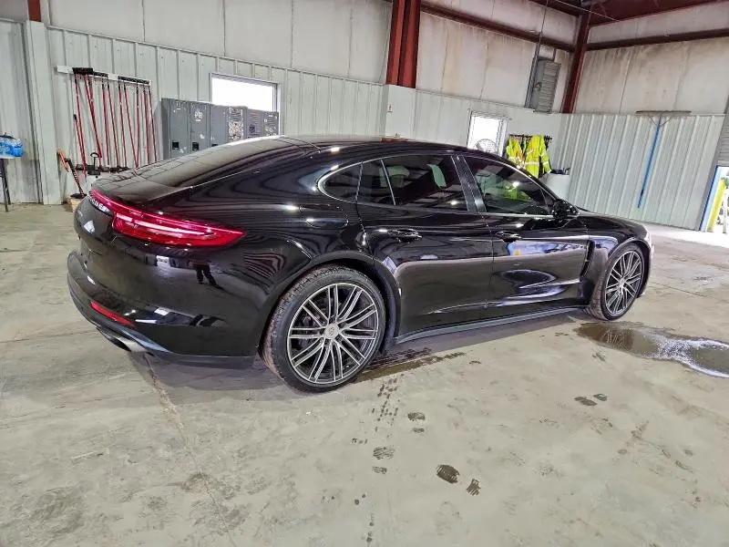 2019 PORSCHE PANAMERA BASE  