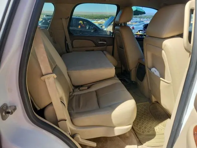 2011 CHEVROLET TAHOE K1500 LT  