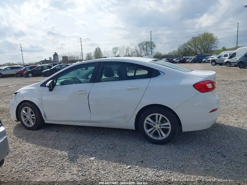 2018 CHEVROLET CRUZE LT AUTO