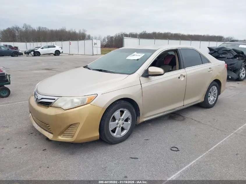 2012 TOYOTA CAMRY LE