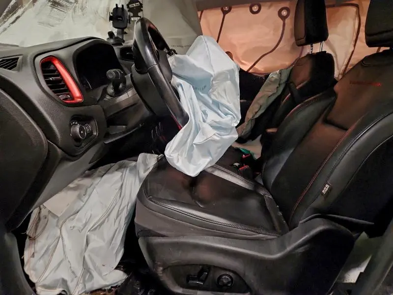 2017 JEEP RENEGADE TRAILHAWK  