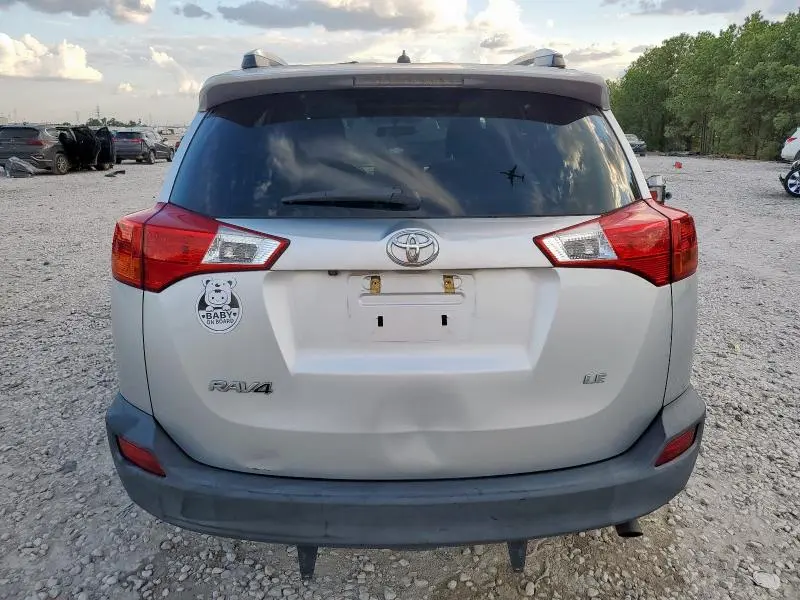 2013 TOYOTA RAV4 LE  