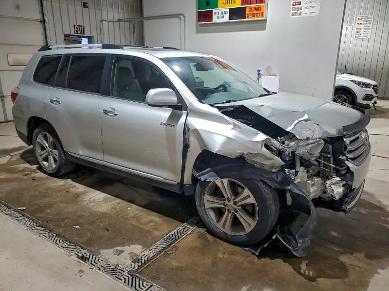 2011 TOYOTA HIGHLANDER LIMITED  
