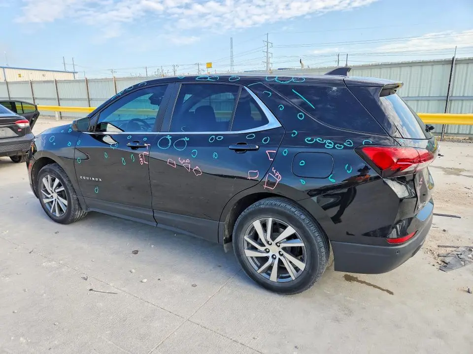 2022 CHEVROLET EQUINOX LT  