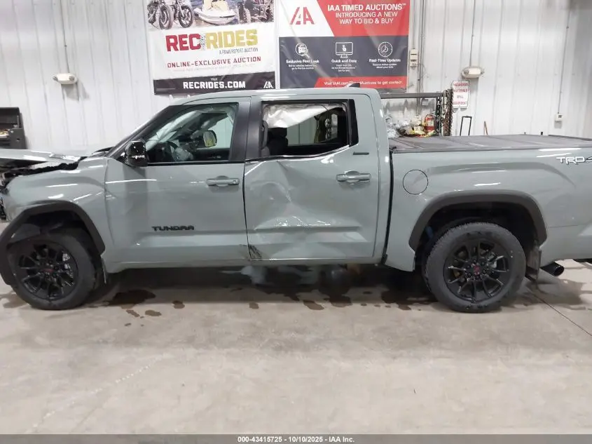 2025 TOYOTA TUNDRA HYBRID LIMITED CREWMAX 6.4' BED