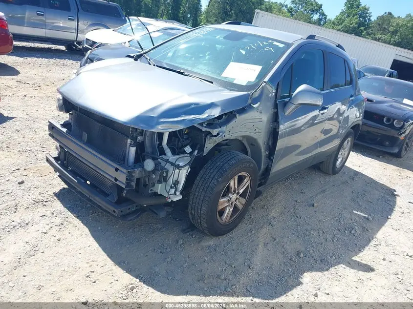 2019 CHEVROLET TRAX LT