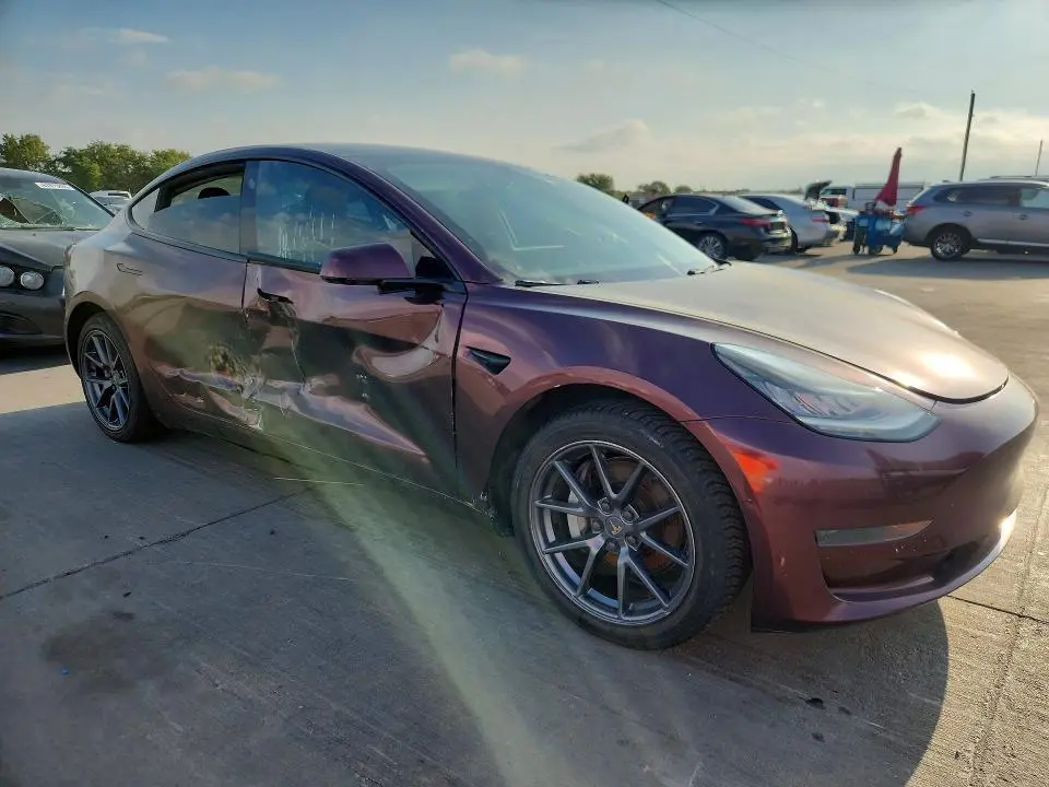 2021 TESLA MODEL 3   