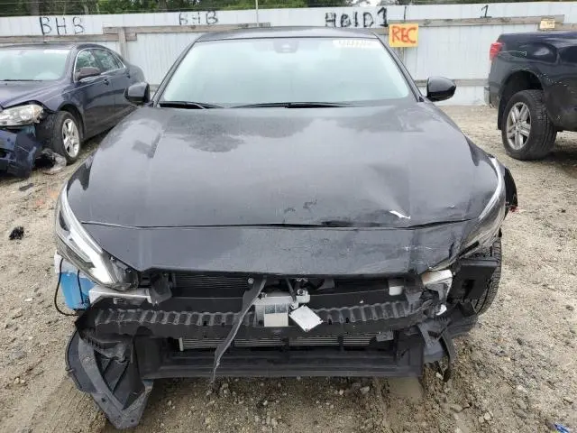 2022 NISSAN ALTIMA SL  