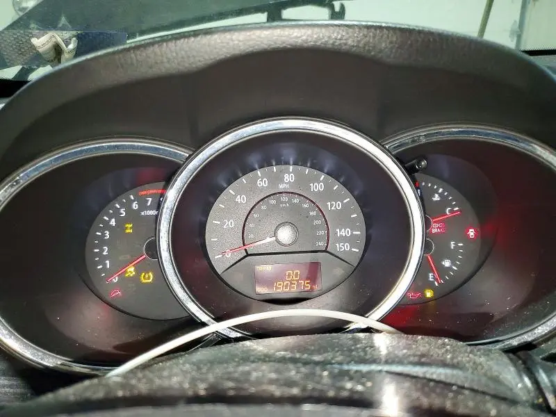 2012 KIA SORENTO LX  