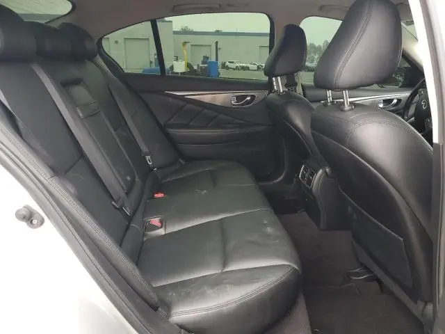 2015 INFINITI Q50 BASE  