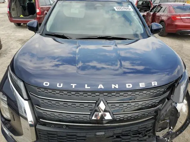 2025 MITSUBISHI OUTLANDER SE