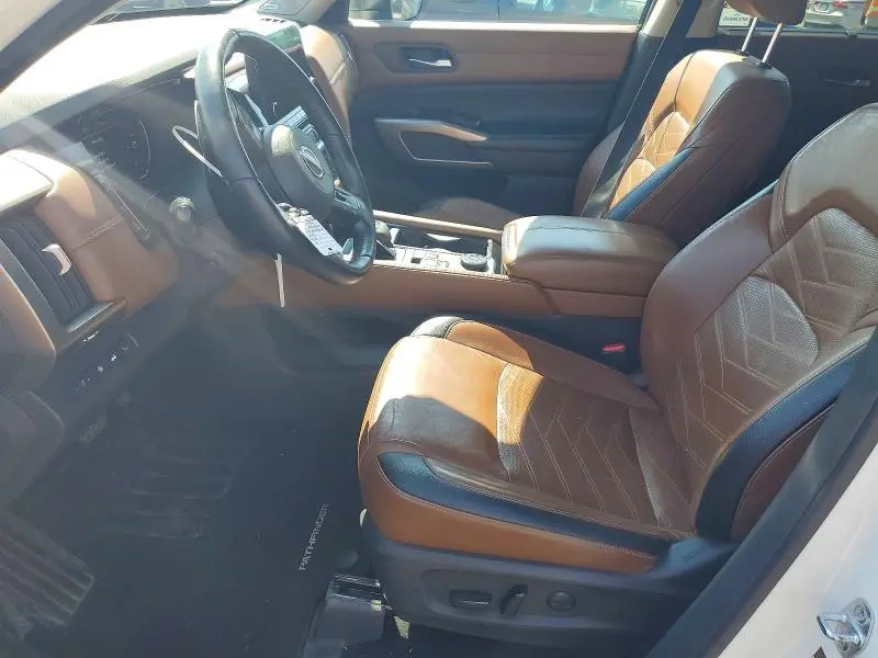 2022 NISSAN PATHFINDER PLATINUM  